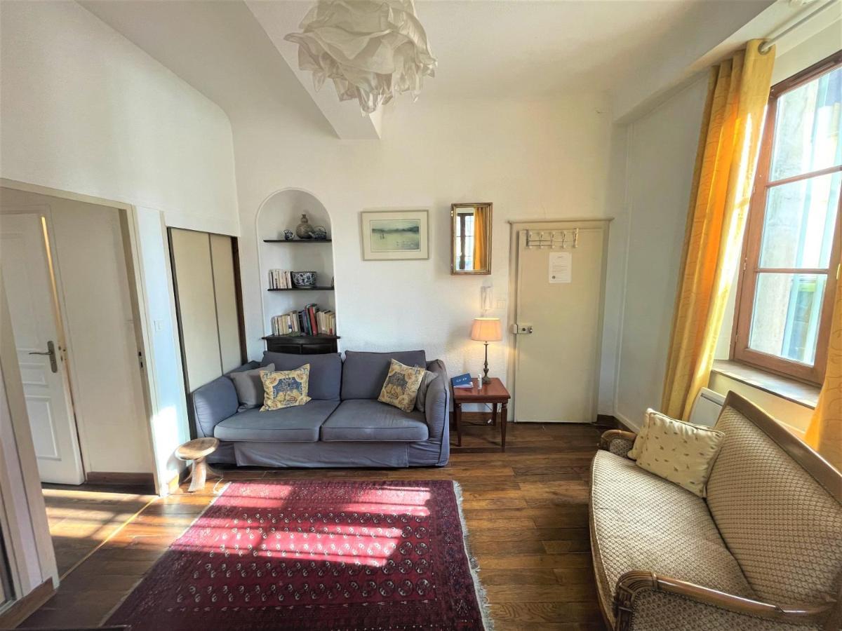 Tres Bel Appartement Dijonnais Place Wilson Gutembert Exterior photo